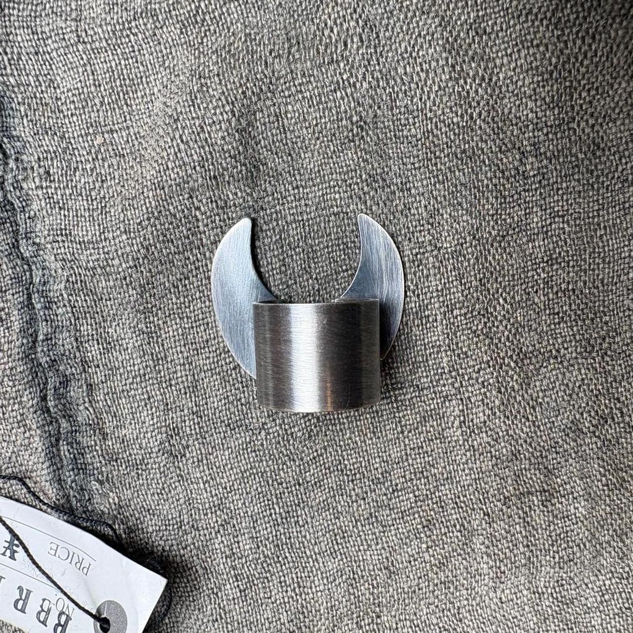 Dead-stock Beauty:Beast Wing Ring