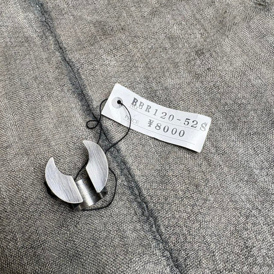 Dead-stock Beauty:Beast Wing Ring