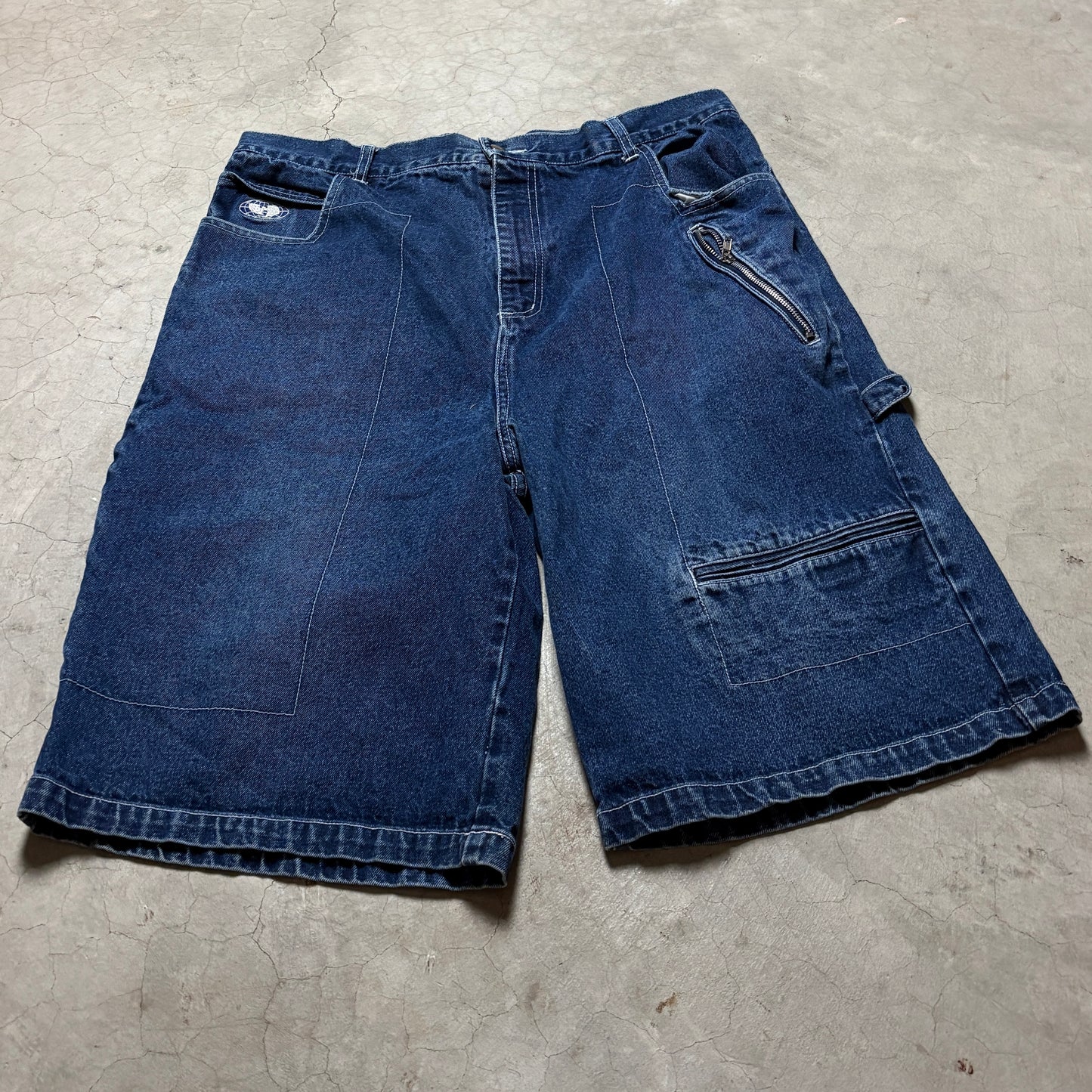90s Wu Wear Baggy Embroidered Jorts